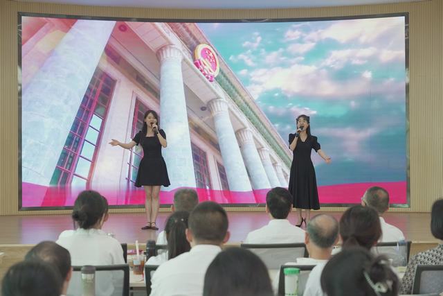 歌曲《唱支山歌给党听》.jpg