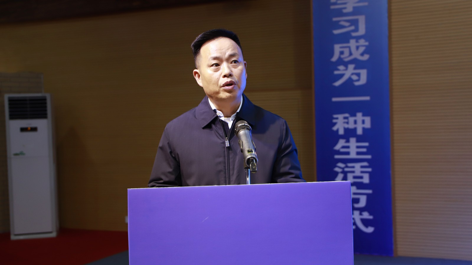 1764419852263022974.jpg 2--北川羌族自治县委常委、副县长徐明致欢迎辞.jpg